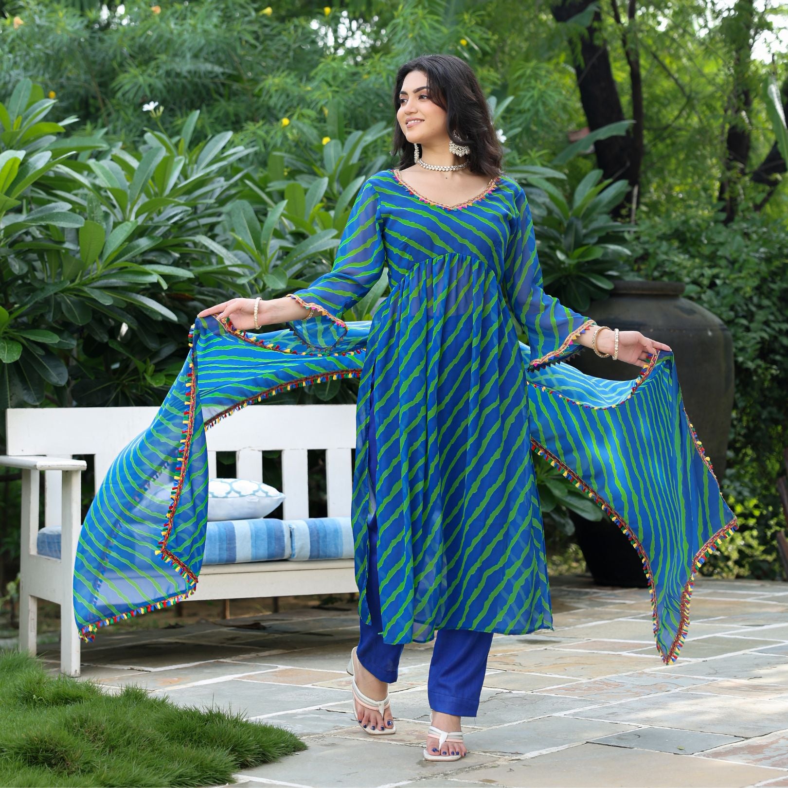 Blue Lehriya Naira Cut Suit Set 4XL Blue Lehriya Naira Cut Suit Set 4XL