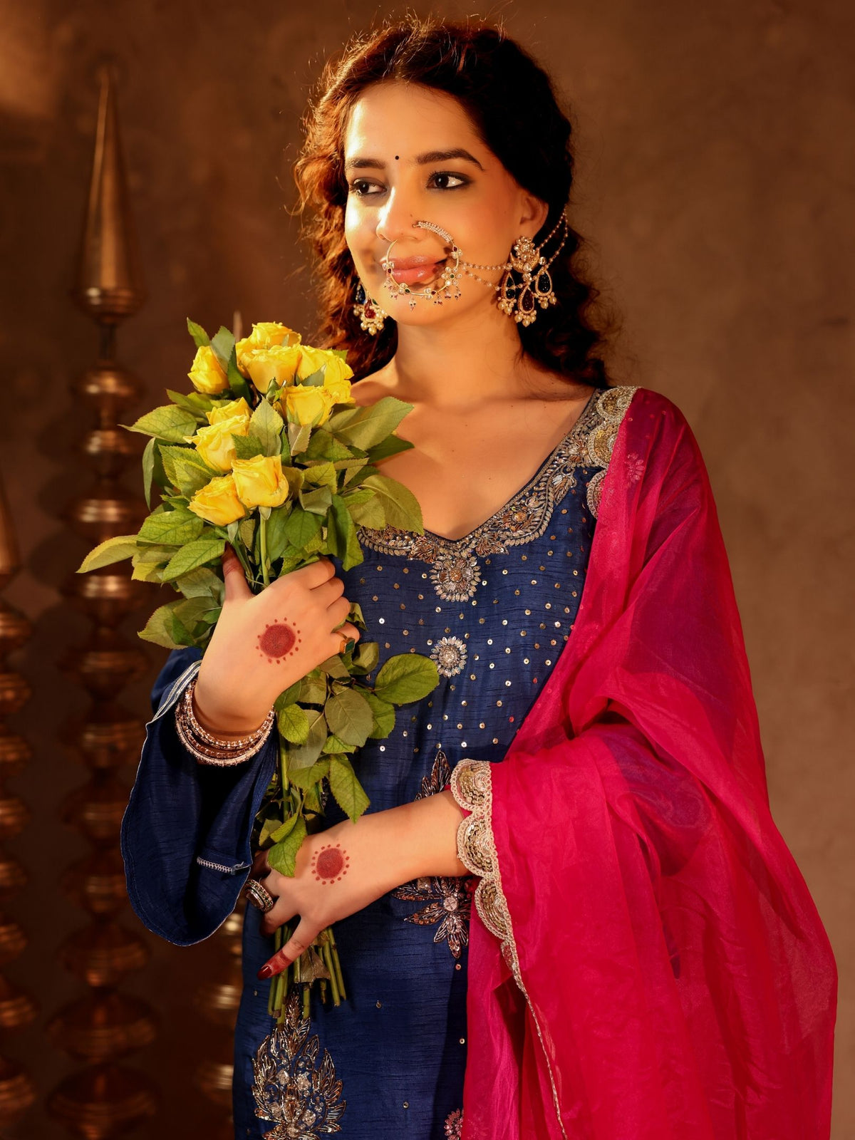 Noor-e-Nazakat Blue Hand Embroidery Suit Set