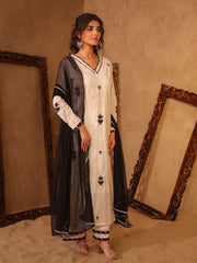 Renuka Embroidered Cotton Kurta Set